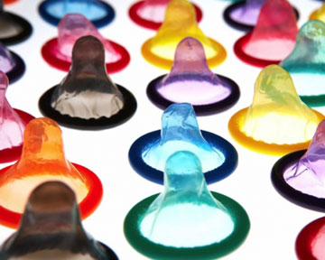 Вступил в силу закон про использование презервативов на съёмках порно